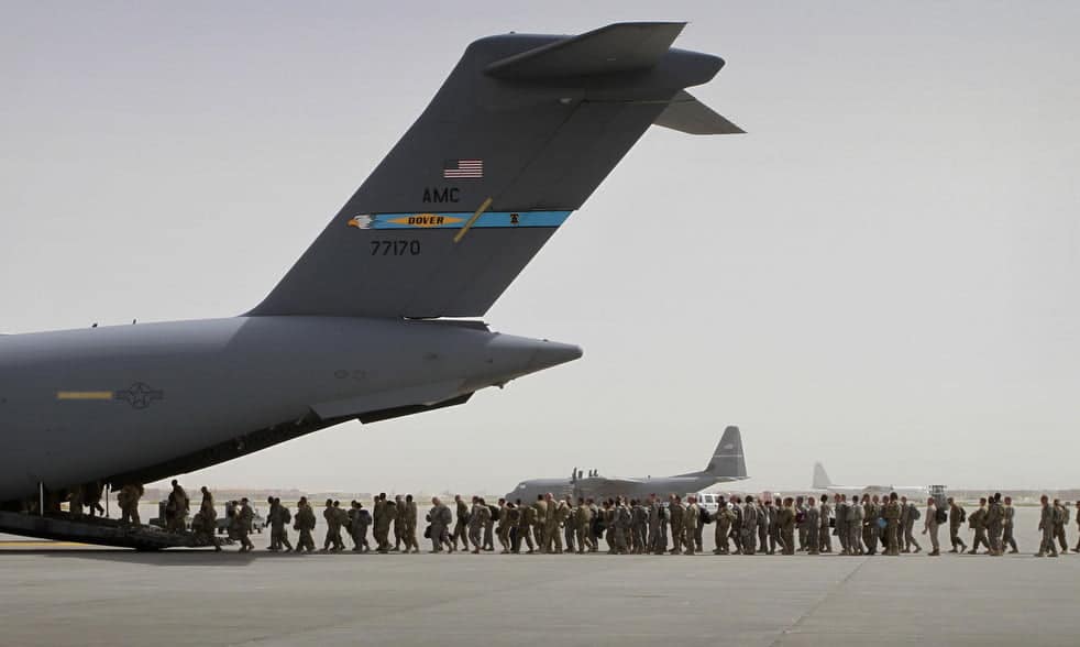 vyvod nato afghanistan