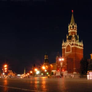 Россия блуждает в поисках потерянной славы