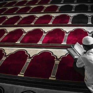 sovershenie odobryaemogo i otstranenie ot predosuditelnogo x