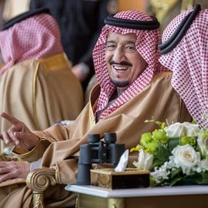 Abdul Aziz Al Saud lyubyashhii Britaniyu  x
