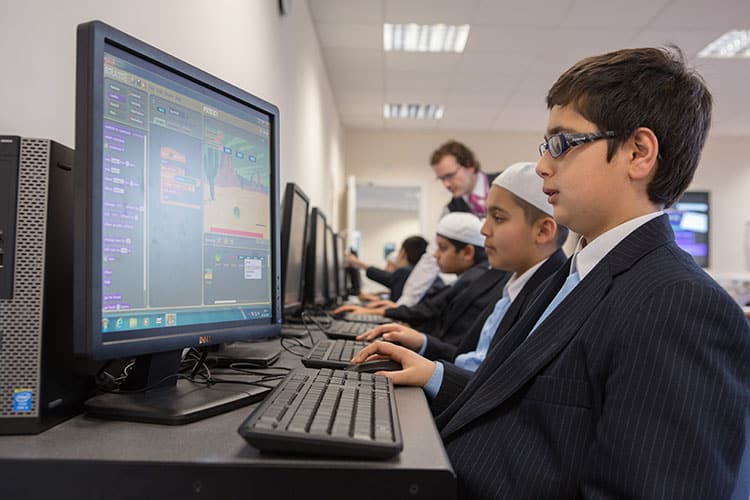 Kak Halifat smozhet sozdat pervoklassnuyu sistemu obrazovaniya