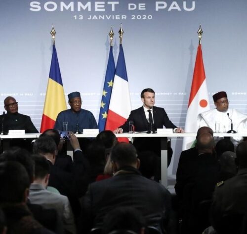 pochemu Frantsiya uporno tseplyaetsya za svoi afrikanskie kolonii x