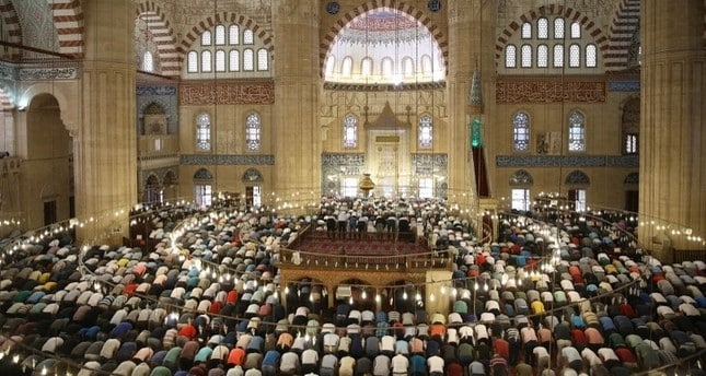 Kto mozhet byt nespravedlivee togo kto zapreshhaet v mechetyah Allaha pominat imya Ego