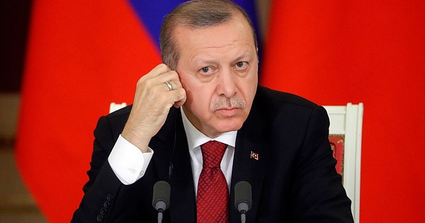 Prezident Turtsii Redzhep Tai ip Erdogan sdelal zayavlenie  iyulya o geyah izvrashhentsah i organizatsiyah LGBT