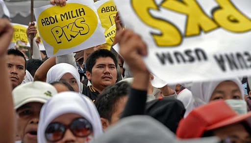 Dopustimo li nalichie mnozhestva dvizhenii prizyvayushhih k Islamu