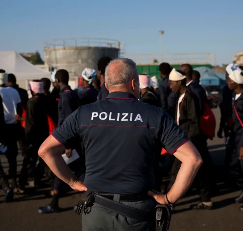 zach campbell italy immigration refugees migrants police   scaled x